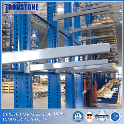 Sistem Racking Cantilever Anti-Karat Khusus Industri Untuk Menyimpan Material Besar