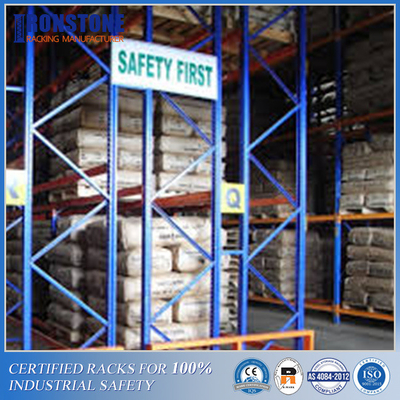 Q355 Steel Double Deep Pallet Rack Dengan Kepadatan Penyimpanan Ganda